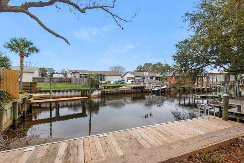 Gulf Brz-Beaches-Dwntwn Pns-Pet Friendly-Canal Gulf Breeze Dış mekan fotoğraf